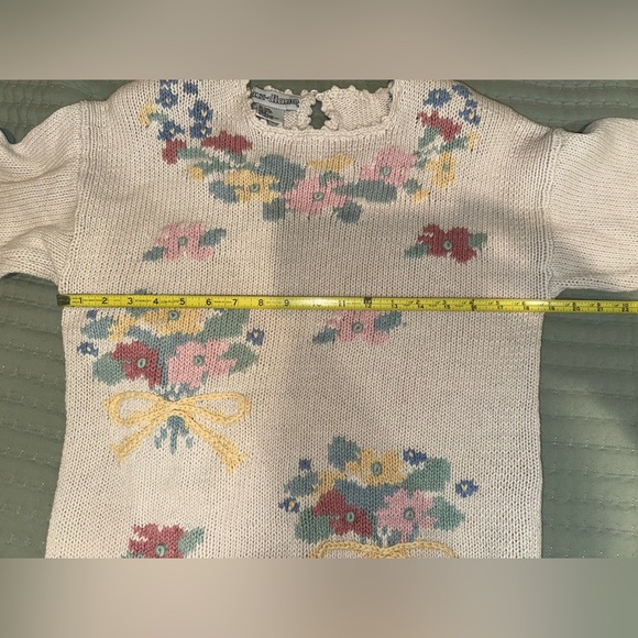 Vintage Max & Diane Floral Pastel Sweater with shoulder pads. Size S. - Picture 11 of 14